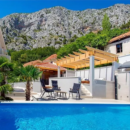 Pool Villa
